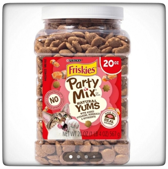 Friskies Salmon Cat Treats Party Mix- 20oz - Picture 1 of 6